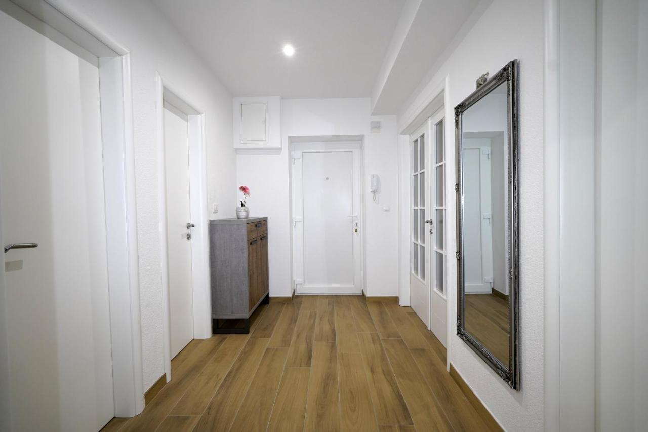 Apartment Ana Split Exterior photo